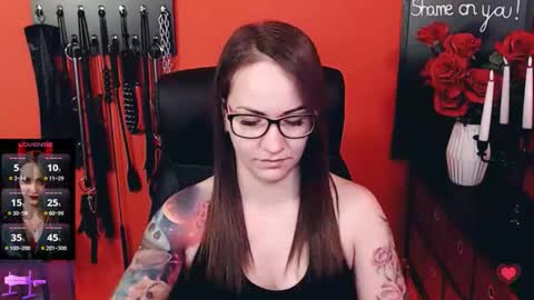 Snapshot of gina_hotlick chatting on 28, 4, 2026 gina_hotlick online show from 28, 4, 2026