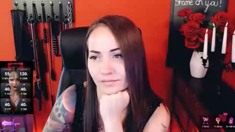 Snapshot of gina_hotlick chatting on 15, 5, 2026 gina_hotlick online show from 15, 5, 2026