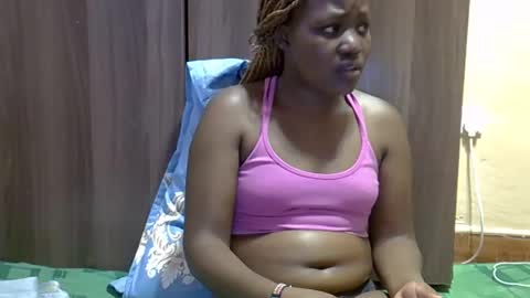 Adiliah online show from 12, 11, 2025