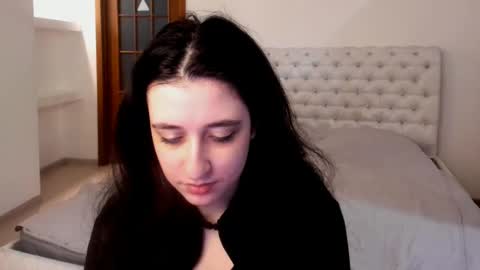 Kate online show from 4, 2, 2025