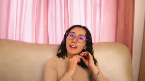 Snapshot of ginevra_esposito chatting on 22, 5, 2026 Ginn online show from 22, 5, 2026
