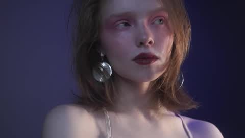        im expecting 350 thumbs up on my altar   online show from 3, 2, 2026