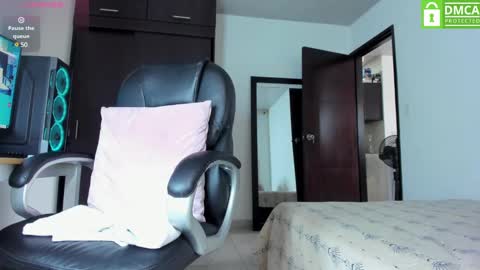  Diana   online show from 10, 2, 2025