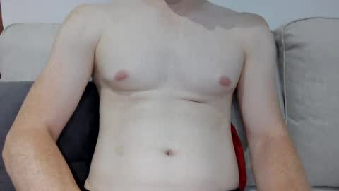 gingeraxel online show from 28, 7, 2026