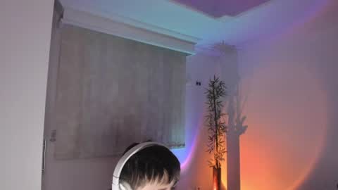 Snapshot of gio_russo chatting on 21, 6, 2026 GioRusso online show from 21, 6, 2026