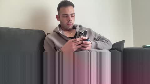 gionnylove online show from 15, 4, 2026