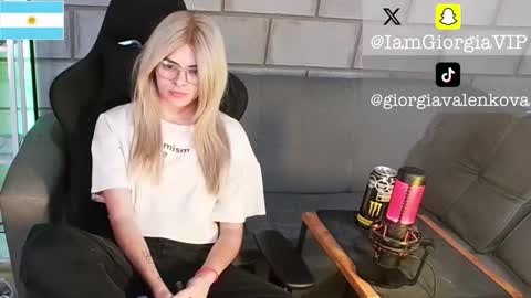 giorgiavalenkova online show from 1, 5, 2026