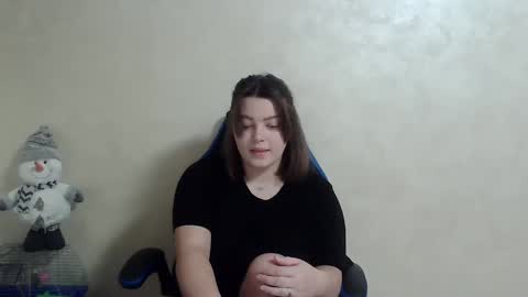 girl_leya online show from 6, 1, 2025