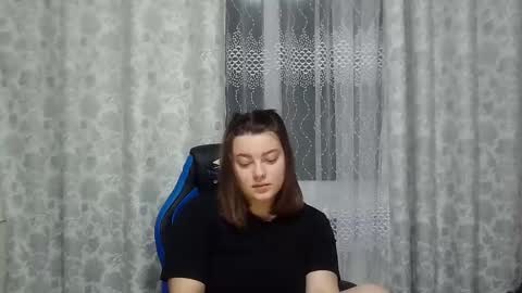 girl_leya online show from 31, 1, 2025