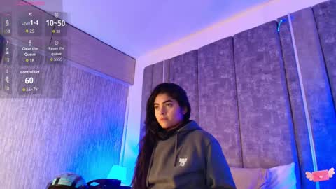     online show from 20, 12, 2025