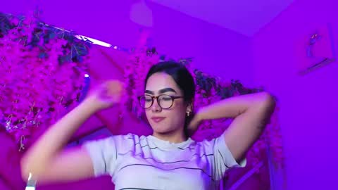 gisell_squirt online show from 14, 10, 2025