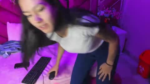 gisell_squirt online show from 15, 10, 2025