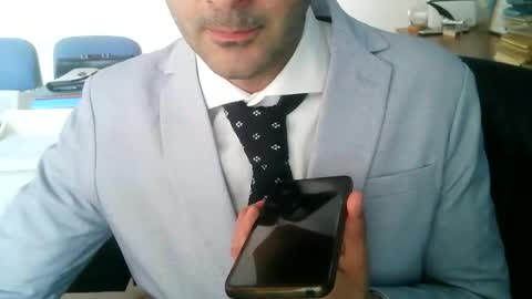 giuseppevai1 online show from 15, 4, 2026