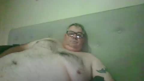 Snapshot of gixxer06 chatting on 21, 4, 2026 bi Gixxer online show from 21, 4, 2026