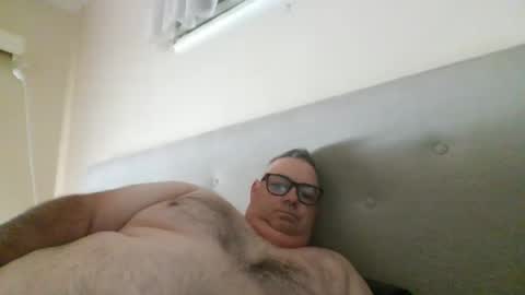 Snapshot of gixxer06 chatting on 7, 5, 2026 bi Gixxer online show from 7, 5, 2026