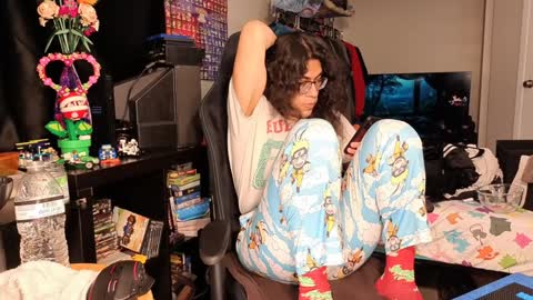 glaceon9 online show from 5, 2, 2025