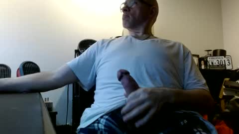 glaikind925958 online show from 16, 6, 2026