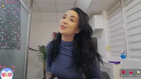 Snapshot of glamkate chatting on 13, 2, 2025 online show from 13, 2, 2025