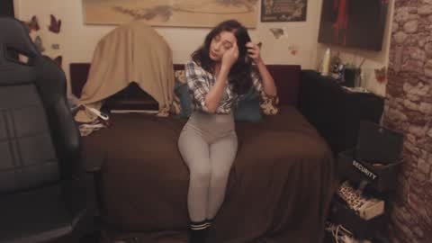 Glamourhottie online show from 19, 1, 2025