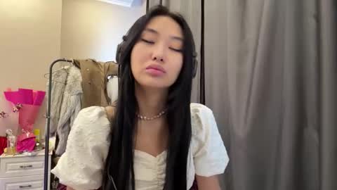 Mia online show from 24, 3, 2026