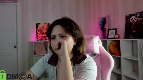 glimmer_goddesss online show from 4, 12, 2025