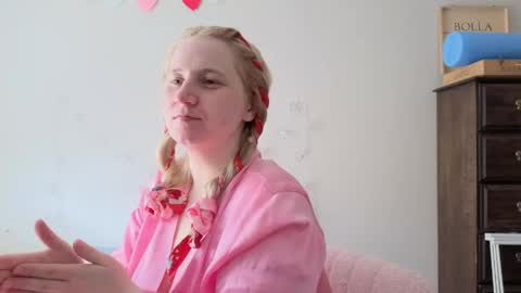 Glitch online show from 21, 5, 2026