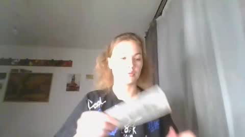 glitter_doll online show from 11, 1, 2025