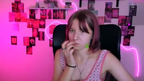 Snapshot of gloria_bubble chatting on 23, 5, 2026 your dream online show from 23, 5, 2026