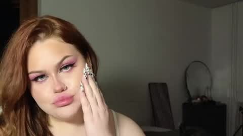 Snapshot of gloria_thomas chatting on 18, 5, 2026 gloria_thomas online show from 18, 5, 2026