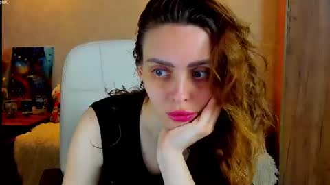 Snapshot of gloria_wood chatting on 29, 6, 2026 Gloria Wood online show from 29, 6, 2026