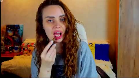 Snapshot of gloria_wood chatting on 8, 7, 2026 Gloria Wood online show from 8, 7, 2026