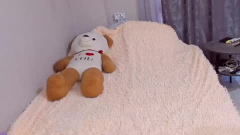 gloriamistress online show from 17, 4, 2026