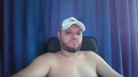Snapshot of glusgan chatting on 16, 7, 2026 Your boy online show from 16, 7, 2026