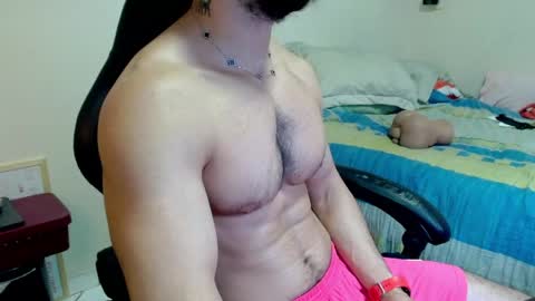 Snapshot of god_hunkules chatting on 2, 6, 2026 god hunkules online show from 2, 6, 2026