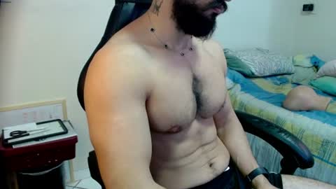 Snapshot of god_hunkules chatting on 10, 7, 2026 god hunkules online show from 10, 7, 2026