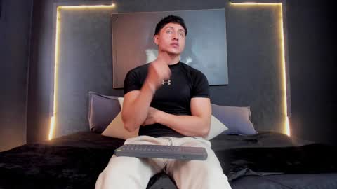 Snapshot of god_of_olympus1 chatting on 6, 12, 2024 steven online show from 6, 12, 2024