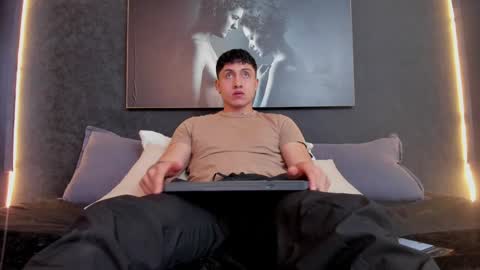 Snapshot of god_of_olympus1 chatting on 29, 12, 2024 steven online show from 29, 12, 2024