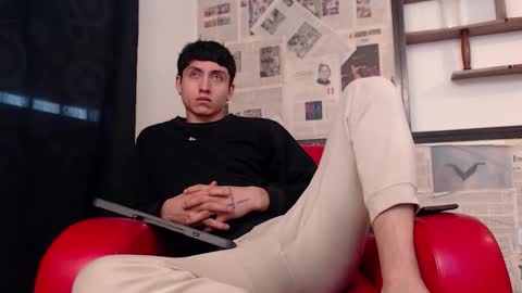 Snapshot of god_of_olympus1 chatting on 26, 11, 2025 steven online show from 26, 11, 2025