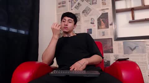 Snapshot of god_of_olympus1 chatting on 27, 11, 2025 steven online show from 27, 11, 2025