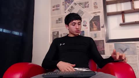 Snapshot of god_of_olympus1 chatting on 28, 11, 2025 steven online show from 28, 11, 2025