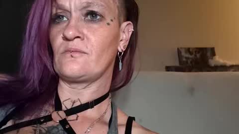 godd3ssr3n3gad3 online show from 17, 2, 2026