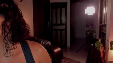 Elena online show from 23, 3, 2026