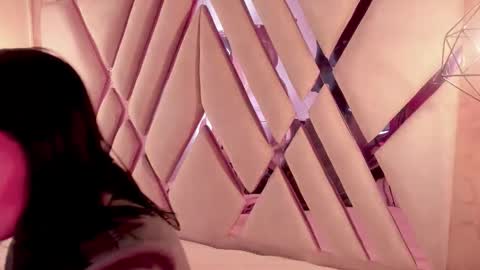 M A R T I N A  online show from 23, 2, 2026