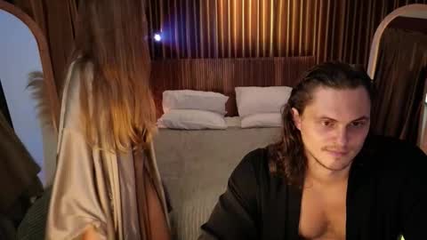 Snapshot of goddess_marylin chatting on 18, 2, 2026 330 UTC2 girls online show from 18, 2, 2026