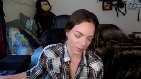 Patricia Mars           Goddess of Mars twitter thegoddessmindy online show from 29, 1, 2025