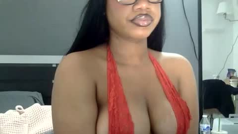Snapshot of goddessdaisysky chatting on 15, 2, 2026 Goddess Daisy Sky online show from 15, 2, 2026