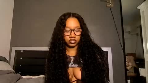 Snapshot of goddessdaisysky chatting on 7, 3, 2026 Goddess Daisy Sky online show from 7, 3, 2026