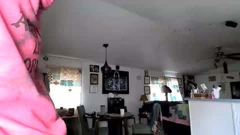 Snapshot of goddessdeezy chatting on 18, 11, 2025 goddessdeezy online show from 18, 11, 2025