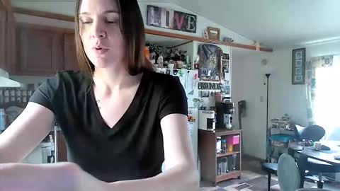 Snapshot of goddessdeezy chatting on 1, 5, 2026 goddessdeezy online show from 1, 5, 2026