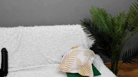 goddessemily_ online show from 17, 12, 2024